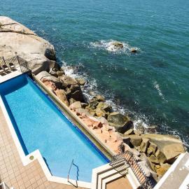 1 Bright Point Apartment 5301, hotel in Nelly Bay