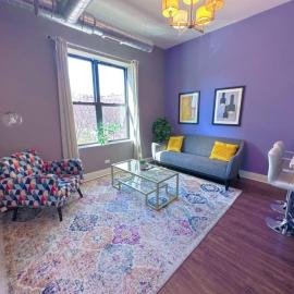 Spacious 3BR 420-Friendly | McCormick & UIC Campus