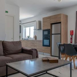 New Modern Penthouse - Huge Terrace - Birkirkara, hotel u gradu 'Birkirkara'