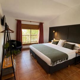 Hotel Supermolina, готель у місті Ла-Моліна