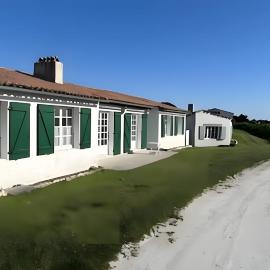 Maison verte, hotel u gradu 'Loix'