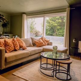 The Whitehouse- Flat A, hotel in Carbis Bay