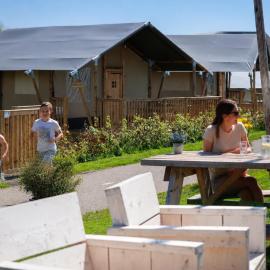 Safari Lodges Premium, hotel in Nieuwe Wetering