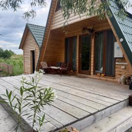 Cabanele din RÂTUL FLORILOR, hotel a Hotar