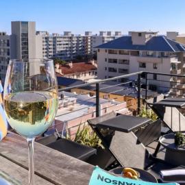 ONE26 ON M - Fluent Living Serviced Apartments, hotel in Cape Town