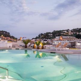 Hotel Delfín 4 Sup, hotel in Tossa de Mar