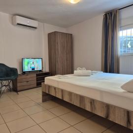 Blue studio, hotel Kaválában