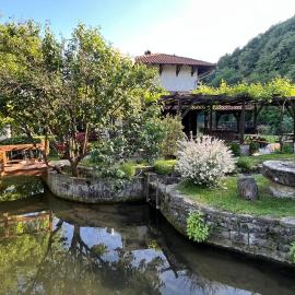 Vodenica kod Uče、Gukošのホテル