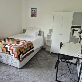 private room with shared bathroom 20 minutes walk to Durham centre, hotel em Gilesgate