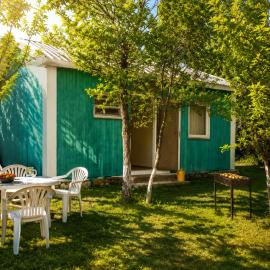 Lake Sevan Private Cottage with Yard, khách sạn ở Shorzha