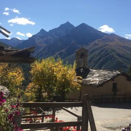 Il nido di Allevè - cozy mountain accommodation, hotelli kohteessa Pragelato