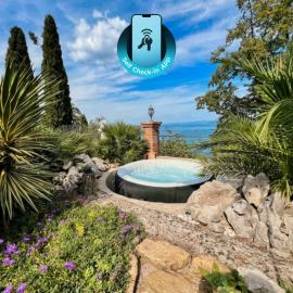 Viesnīca SunVilla with hot tub Koperā