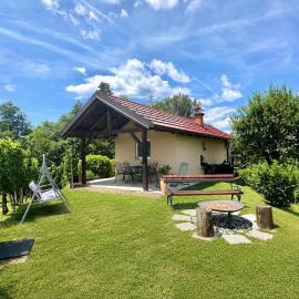 Tomajna Vineyard Stay, hotel di Podlehnik
