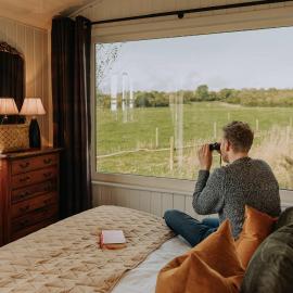Unique Luxury Stay on Private Organic Farm in the Burren, hotel em Corrofin