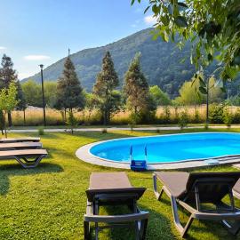 Садиба в горах, hotel di Solochin