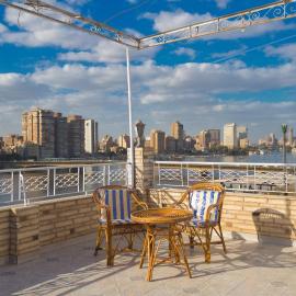 Nile Terrace 3BR Outdoor Space Families