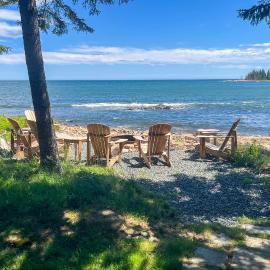 Oceanfront Prospect Harbor House w/ Deck, View, Hotel in Prospect Harbor