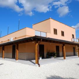Villa Silla - Casa Vacanze, hotel u gradu Delia