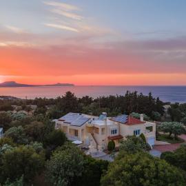 Villa Deleni - Private Pool, Sea Views & Gardens