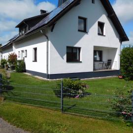 Ferienwohnung Charly, hotel a Hellenthal