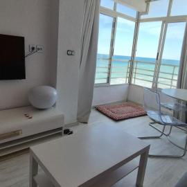 Estudio playa, hotel sa Bellreguart
