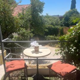 L écrin du Luberon, hotel di Cadenet