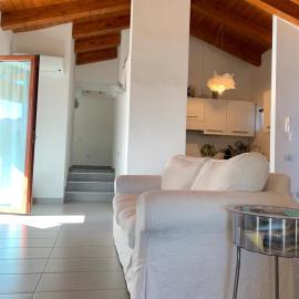 Villa elegante vista mare con giardino privato Costa rei