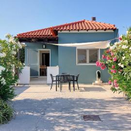 Jas Wave House