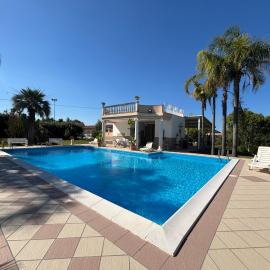 Zeus Depandance in Villa con piscina, hotel a Siracusa