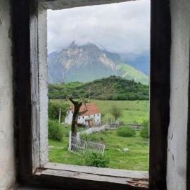 Avdi kola guesthouse