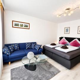 NEU Goldstadt Prestige Suite - Modern und Central, hotel a Pforzheim
