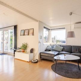 138 m2 cozy, sauna, wildernessbath, near beach and city