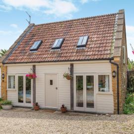 2 Bed in Bridport oc-dc111, hotelli kohteessa Chideock