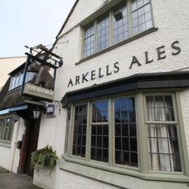 The Old Bear Inn, hotel in Cricklade