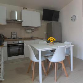 Andrew's house, hotel in Olbia