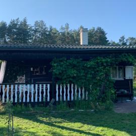 Dacza Warmińska, domek letniskowy na jeziorem, hotel in Sząbruk