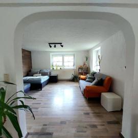 Cozy Apartment on the Swabian Alb, hotel em Oberdrackenstein