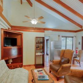 Condo #27 @ Beachside Villas
