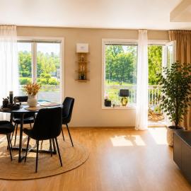 Bodø में, होटल Bright apartment with parking and a balcony