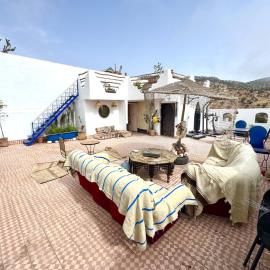 Farissi's Zawya Surf House, hotel in Aourir