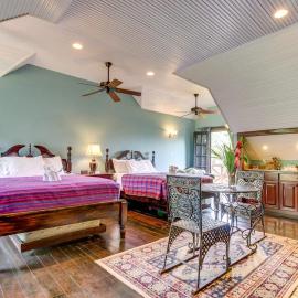 Monkey Suite at Mahogany Hall -Gold Standard Certified