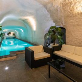 Villa l'Escapade, piscine troglodyte, entre vigne et bien-être