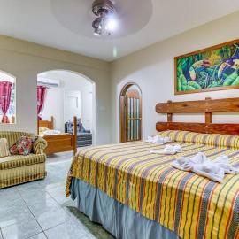 Suite Junior at Midas Belize