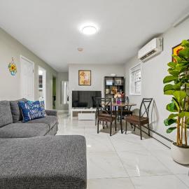 2BR Jersey City Oasis - Quick NYC & MetLife Access