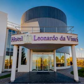 Hotel Leonardo Da Vinci, Hotel in Añelo