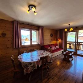 Appartement cosy, animaux admis - 6 pers. - FR-1-886-42, hotel a Arêches