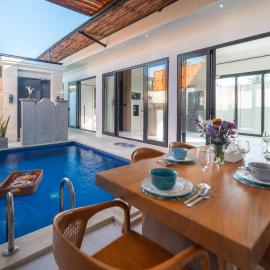 Villa Toograss close to Black Sand Beach