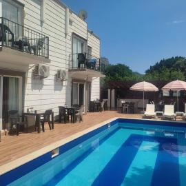 Garden Prizma Rooms&Aparts, khách sạn ở Kemer