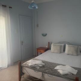 Apergis Rooms, hotel en Ermoupoli