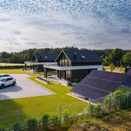 4 Pory Roku - Premium Domek Huta Szumy Roztocze, hotel in Susiec